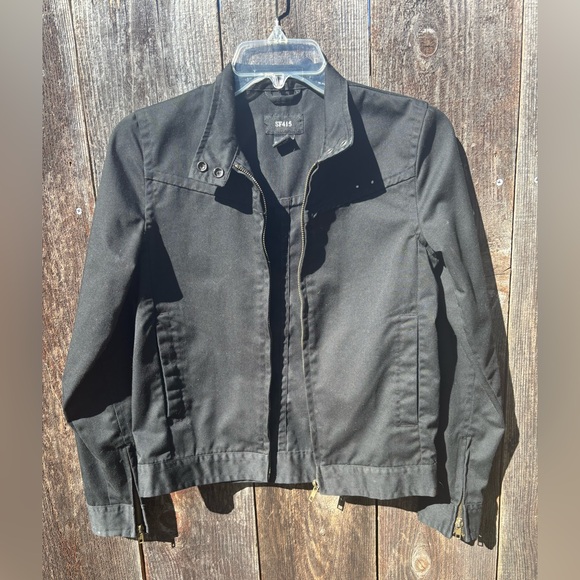 Jacket - Picture 2 of 6